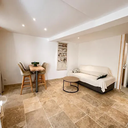 Apartman By Elodie - Parcours Des Arts Iii